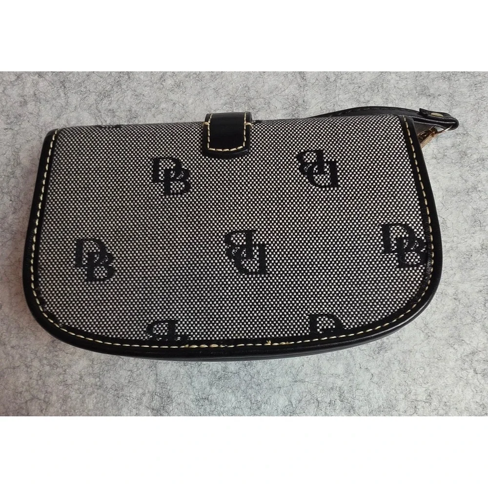Dooney & Bourke Signature Monogram Wristlet Clutch Black White Canvas Leather